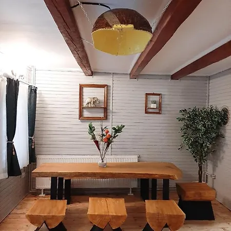 Casa Ele Holiday home Frasinet